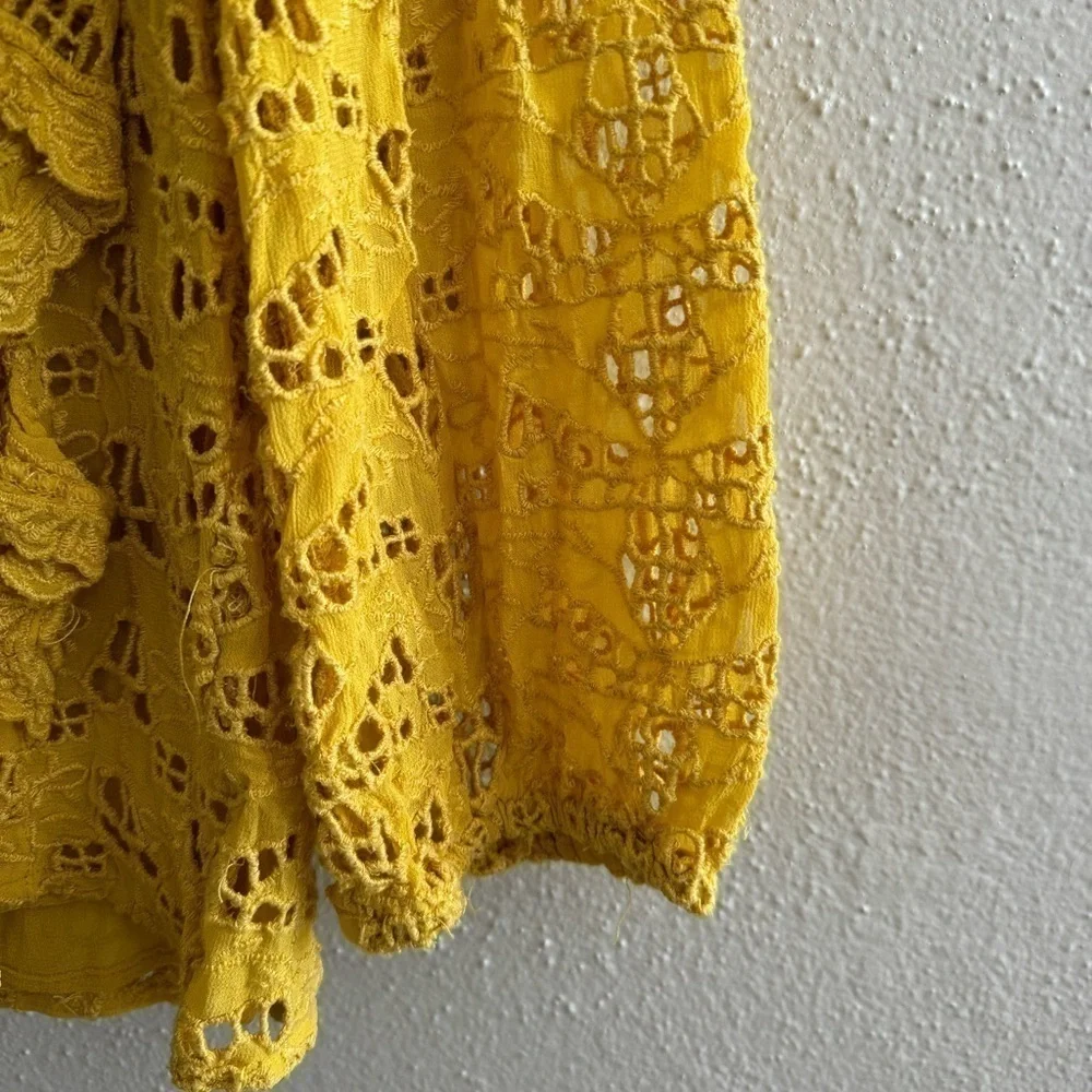 Anthropologie Clementine Blouse Eyelet Ruffle Pullover Puffed Sleeve Top